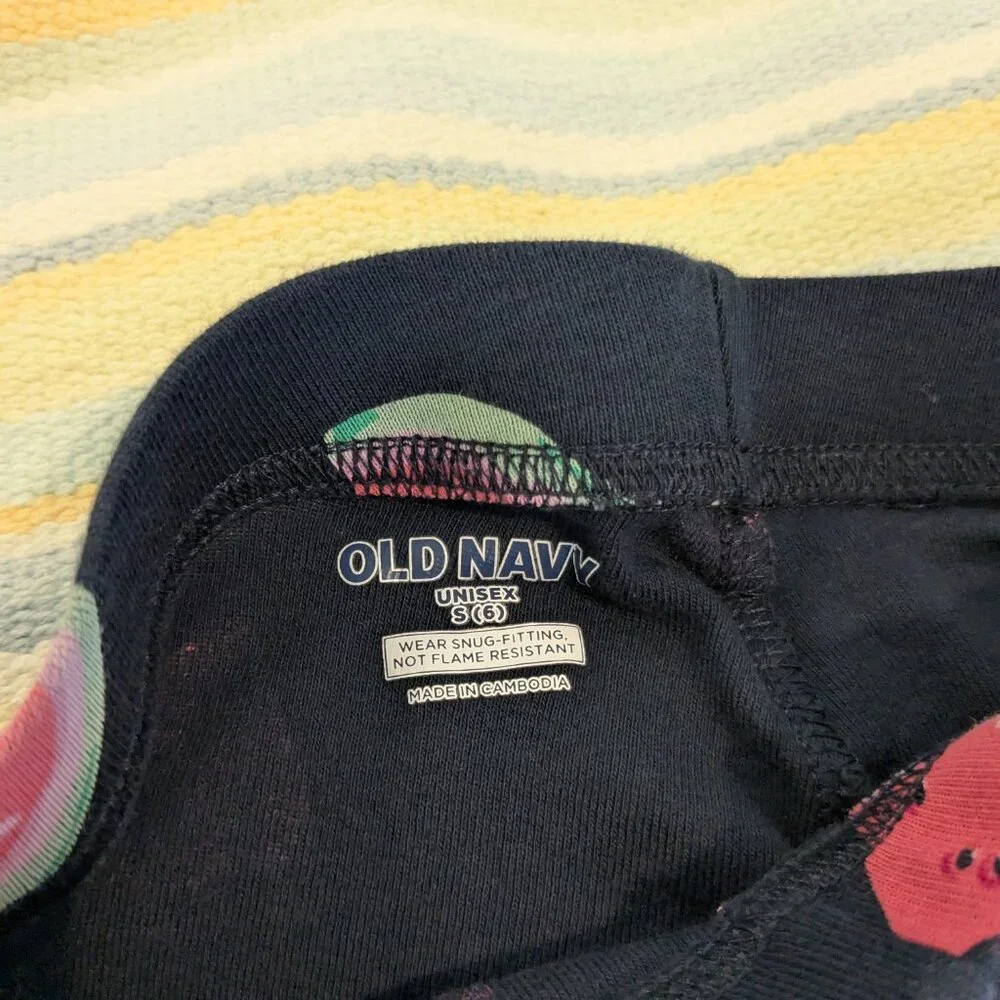 ⭐  Girls Old Navy Watermelon Print Pajamas Set Size 6